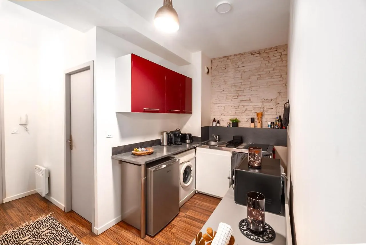 Appartement Cosy Avec Place De Parking Prive Toulouse